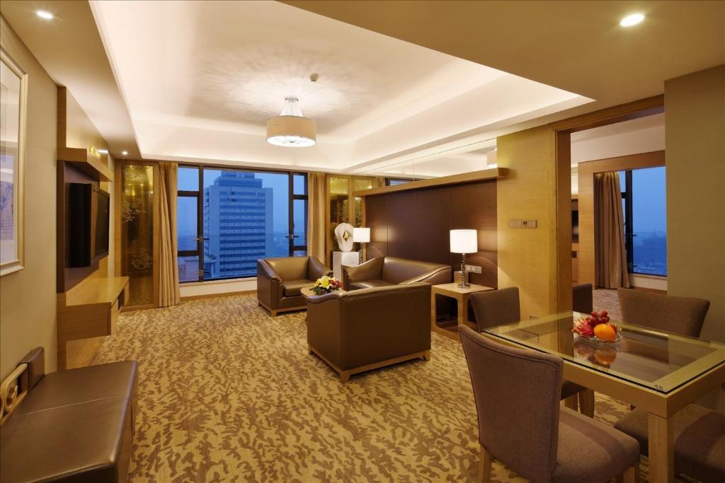 Sovereign Hotel Zhanjiang Δωμάτιο φωτογραφία