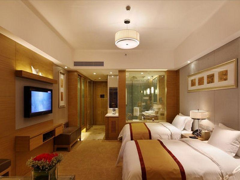 Sovereign Hotel Zhanjiang Εξωτερικό φωτογραφία